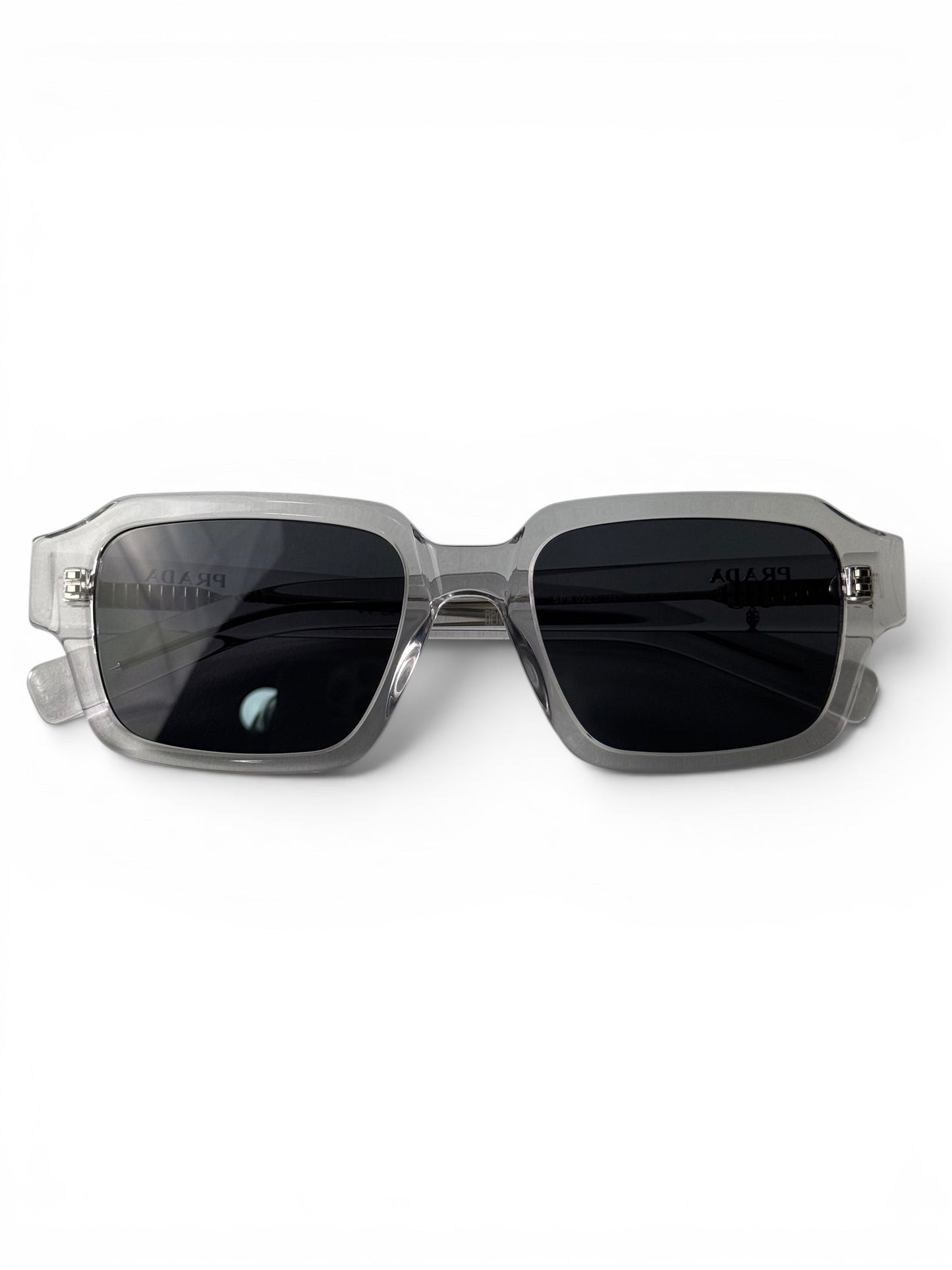 Prada SPR 02Z U43-0A9