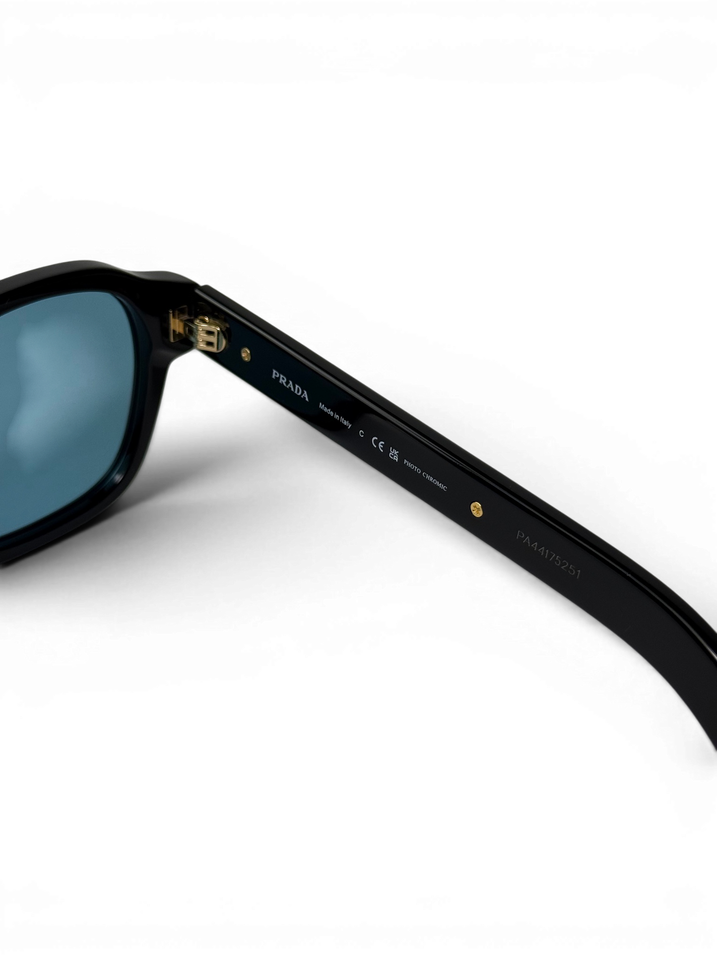 Prada PRA16S 16K-04D