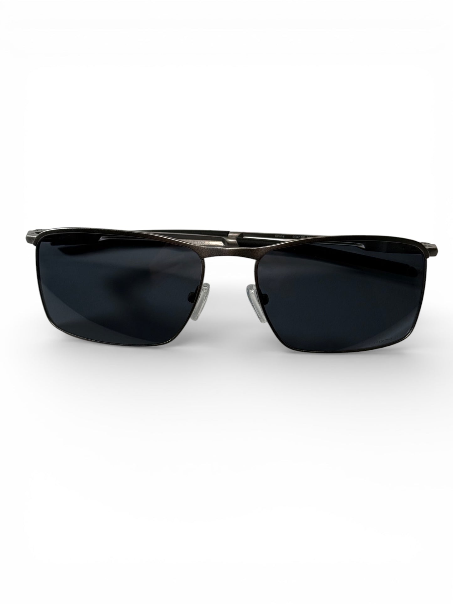 Oakley Conductor 6