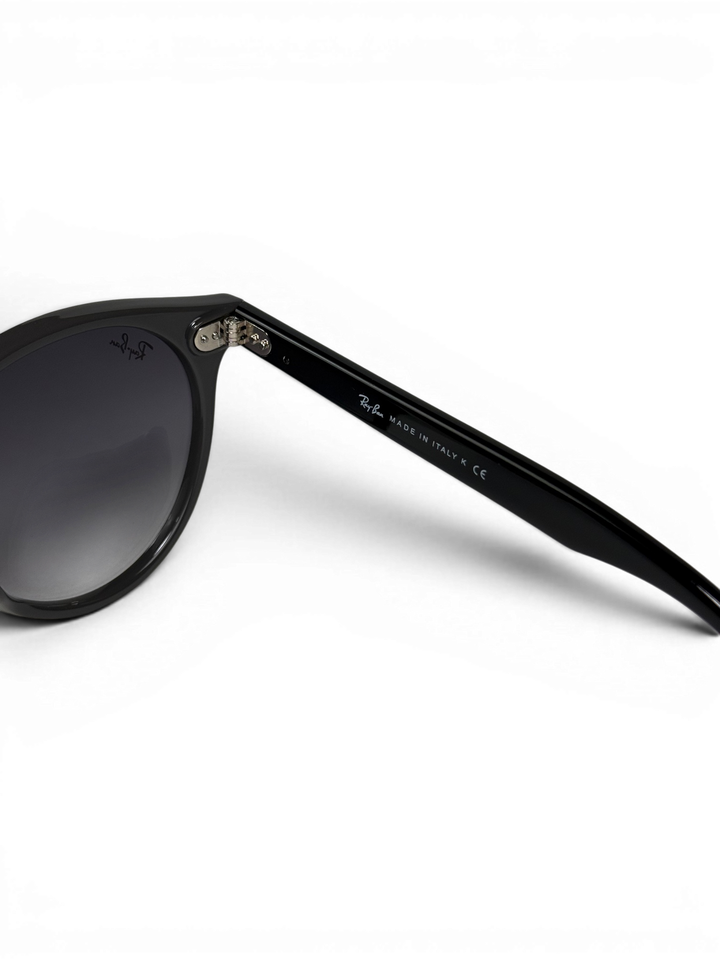 Round Blaze Gris RB4380N